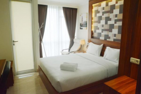 Warm and Best Studio Menteng Park Apartment By Travelio